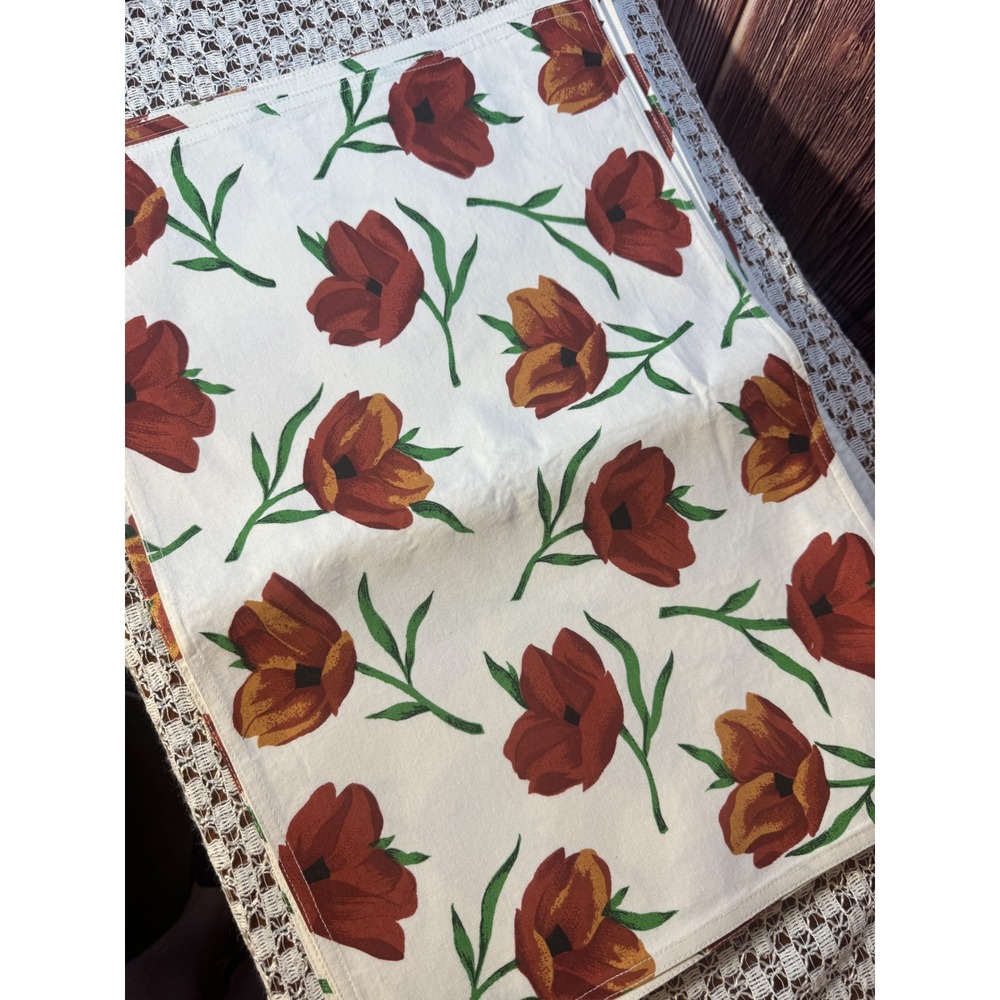 Pier‎ 1 Imports 8 Placemats Home 14x20 Cream Red Scattered Poppi Floral Cotton